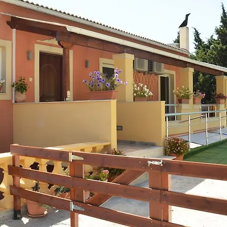 Polikseni House * Agios Gordios (Corfu)