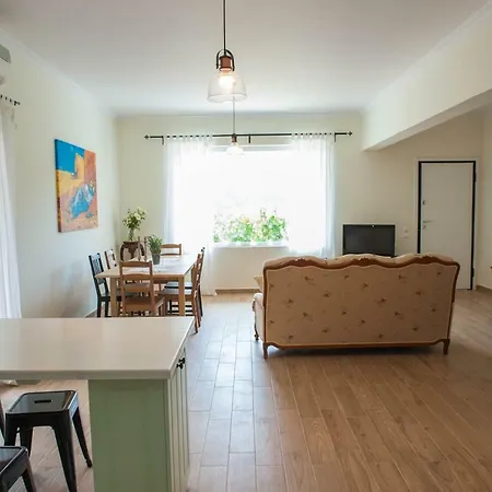 Polikseni House * Agios Gordios (Corfu)